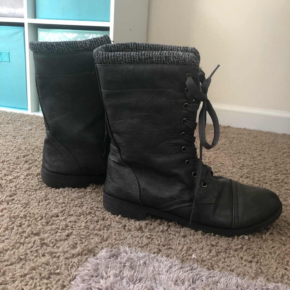 Grey boots!